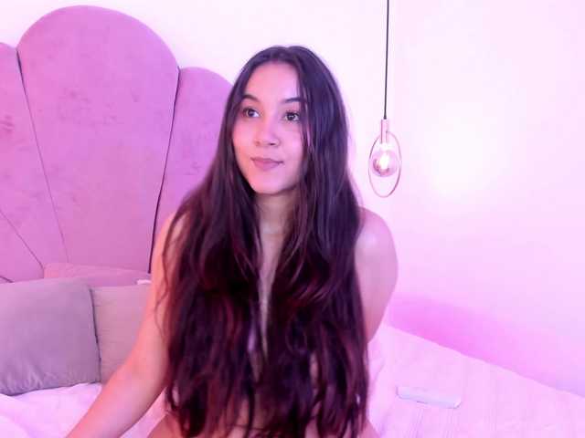 alisonmml live webcam show