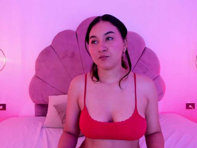 alisonmml live webcam show
