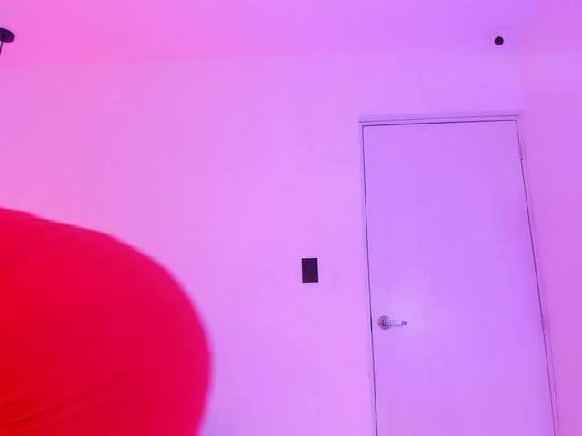 alisonmml live webcam show