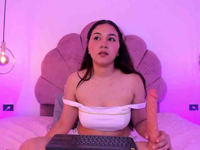 alisonmml webcam