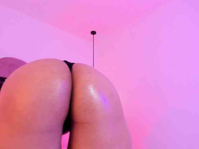 alisonmml webcam