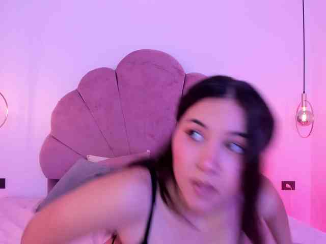 alisonmml webcam