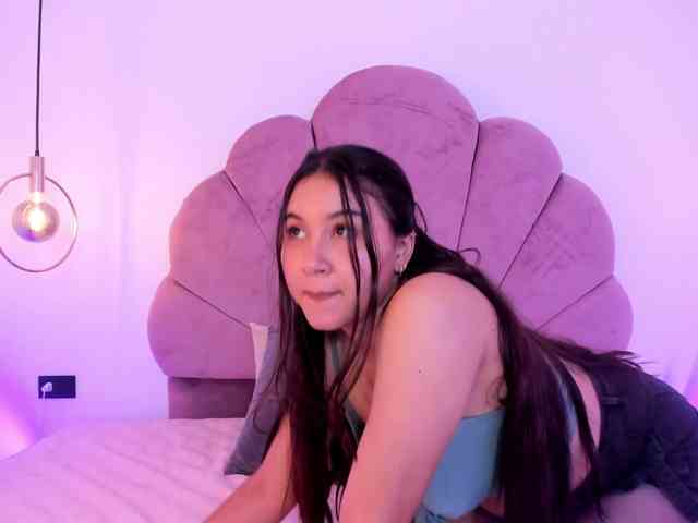 alisonmml webcam