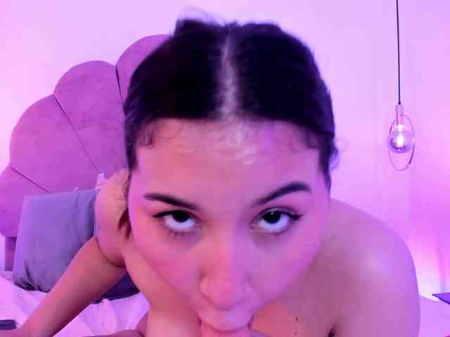 alisonmml webcam