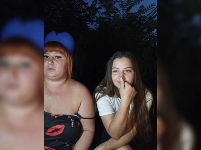 Buns2026 live cam on BongaCams