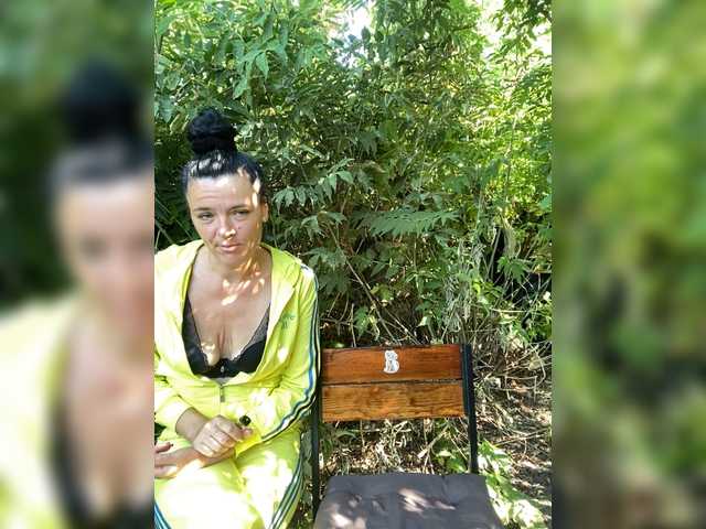 Buns2026 live cam on BongaCams
