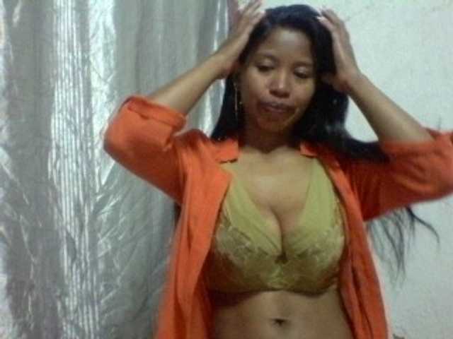 candy1a live cam on BongaCams