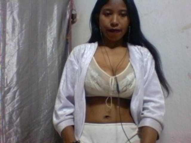 candy1a live cam on BongaCams
