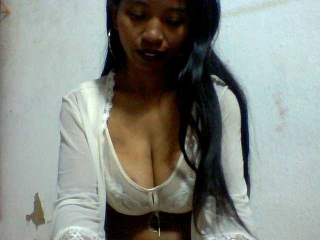 candy1a live cam on BongaCams