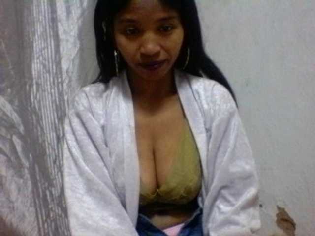 candy1a live cam on BongaCams