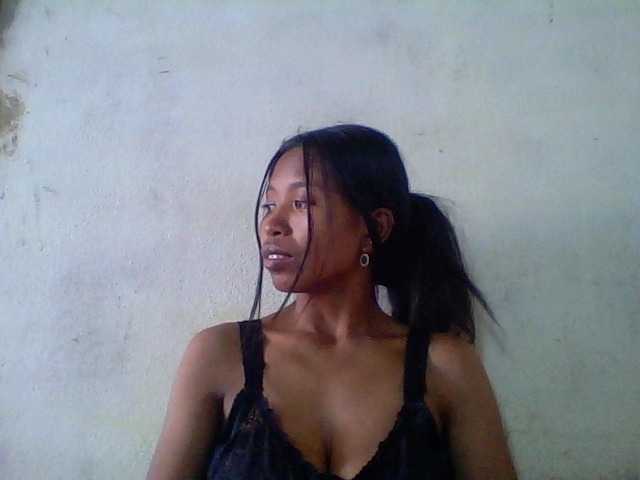 candy1a live cam on BongaCams