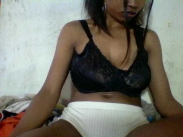 candy1a live cam on BongaCams