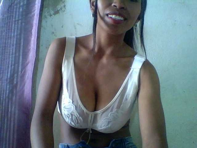 candy1a live cam on BongaCams