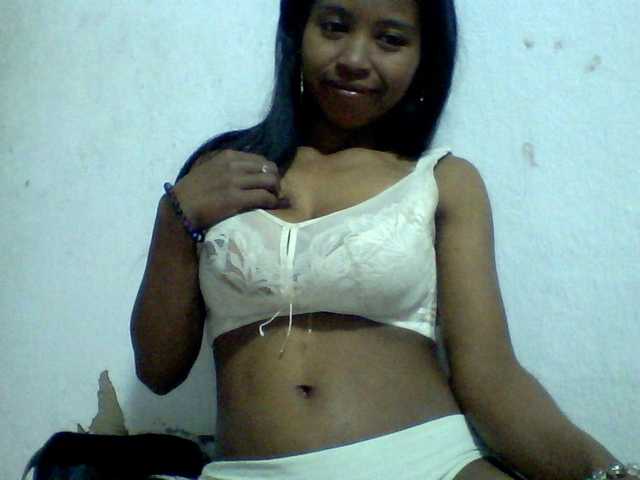 candy1a live cam on BongaCams