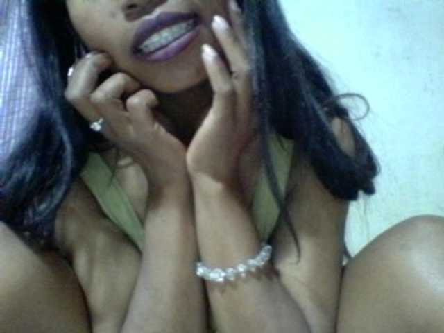 candy1a live cam on BongaCams
