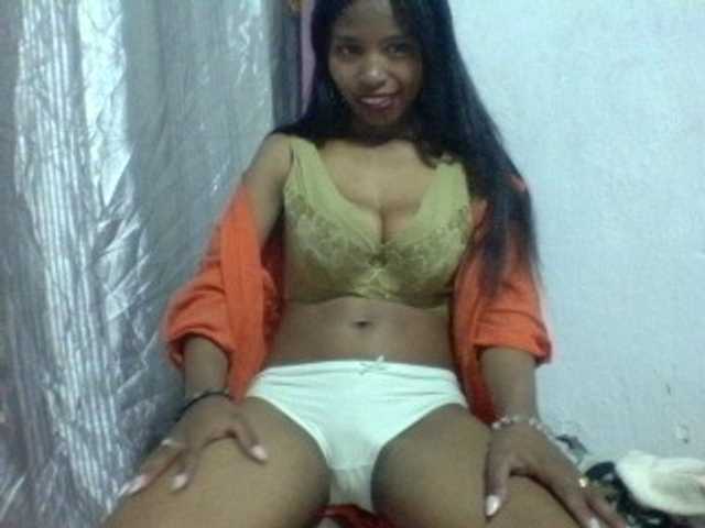 candy1a live cam on BongaCams
