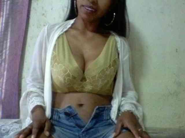 candy1a Live Webcam on BongaCams
