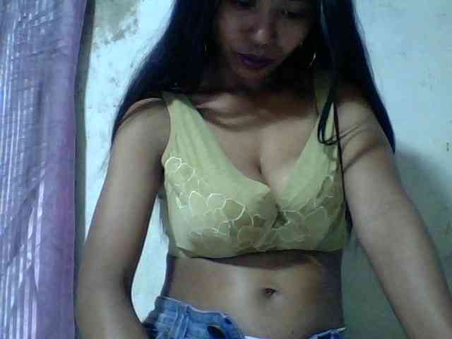 candy1a Live Webcam on BongaCams