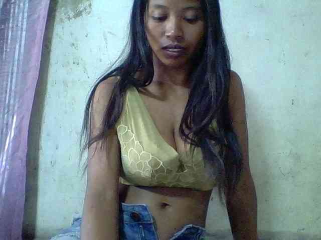 candy1a Live Webcam on BongaCams