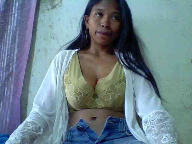 candy1a Live Webcam on BongaCams