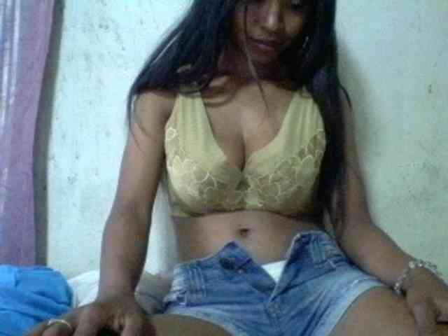 candy1a Live Webcam on BongaCams