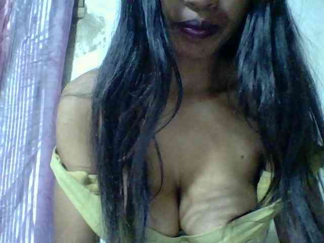 candy1a Live Webcam on BongaCams