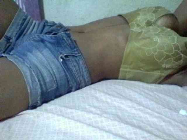 candy1a Live Webcam on BongaCams