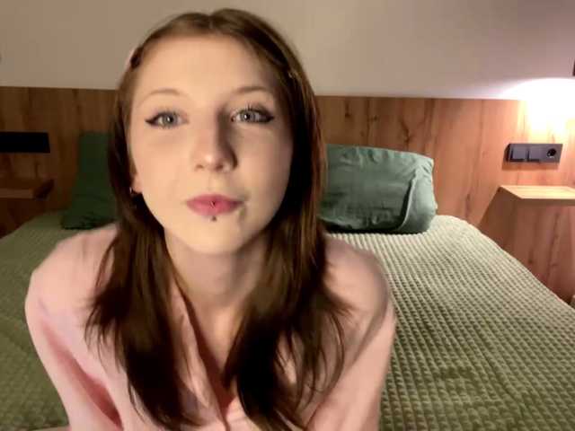 Lia-Kim live cam on BongaCams