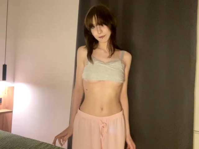 Lia-Kim live cam on BongaCams