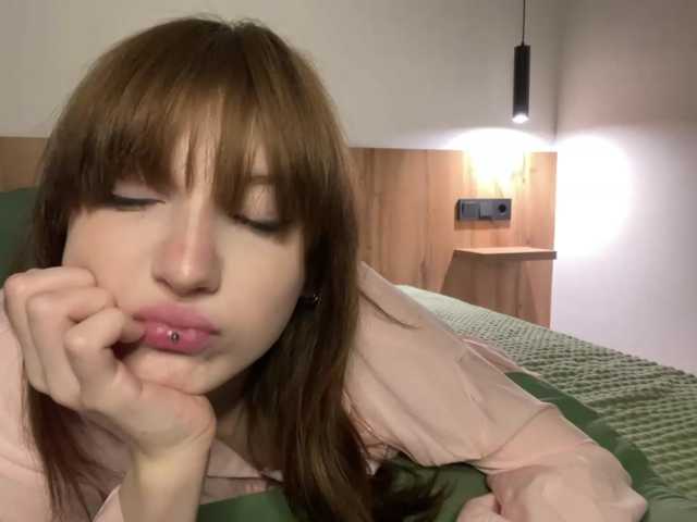 Lia-Kim live cam on BongaCams