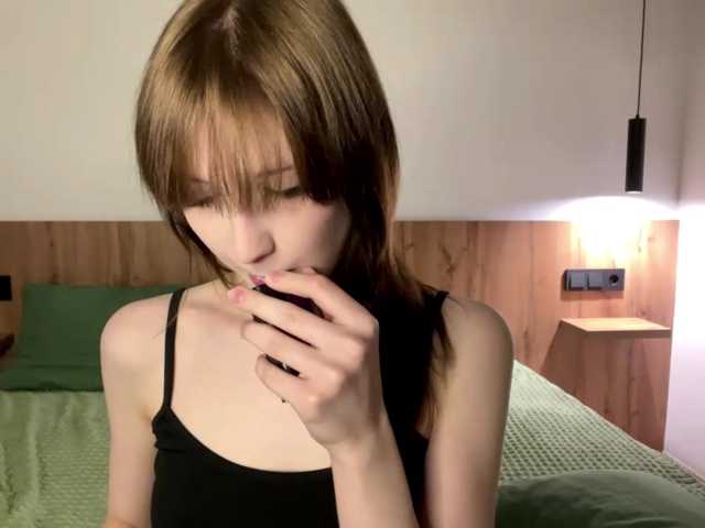 Lia-Kim live cam on BongaCams