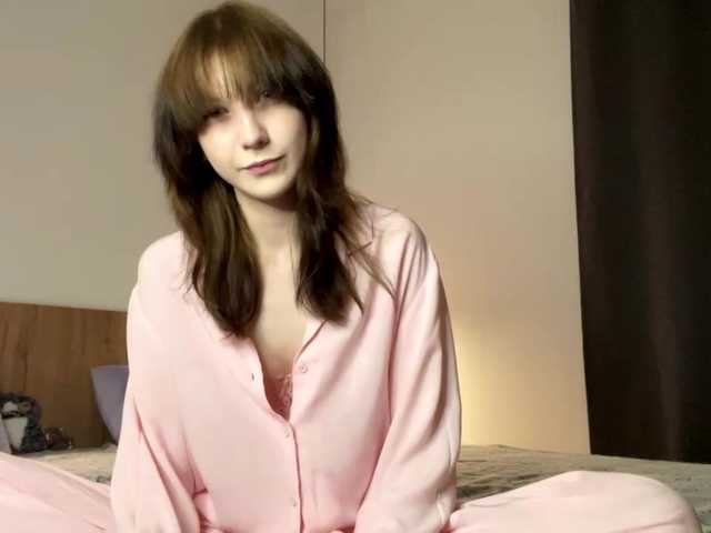 Lia-Kim live cam on BongaCams