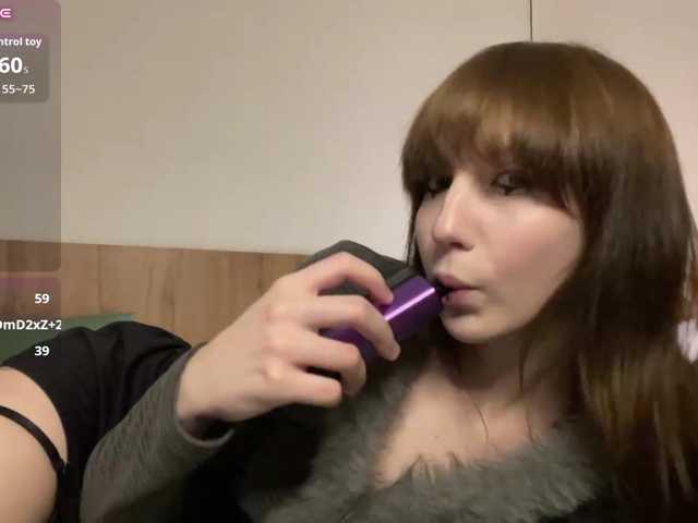 Lia-Kim live cam on BongaCams