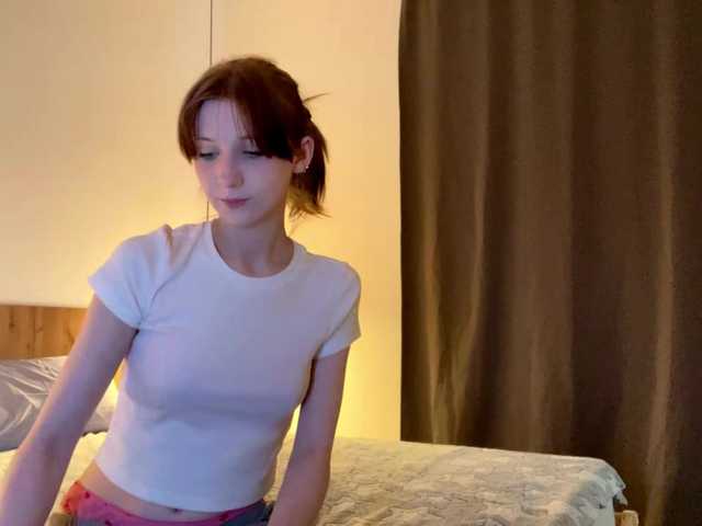 Lia-Kim live cam on BongaCams