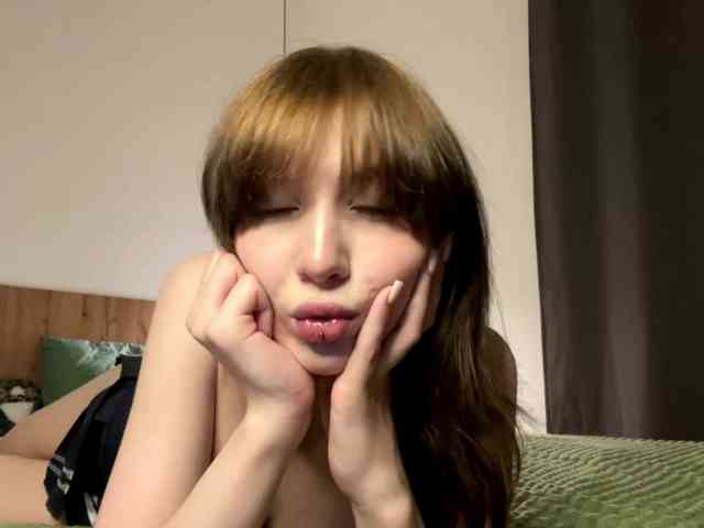 Lia-Kim webcam