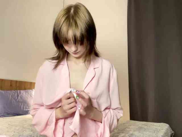 Lia-Kim webcam