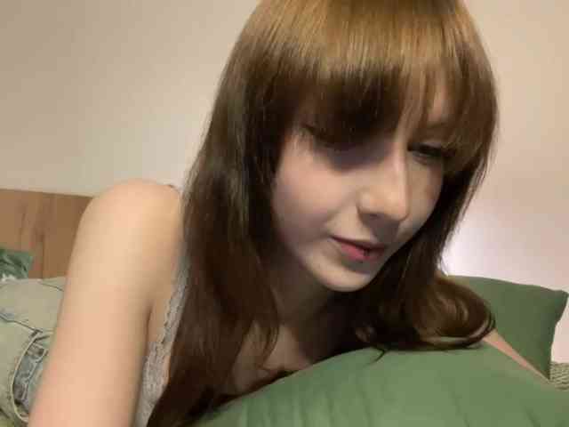 Model: Lia-Kim