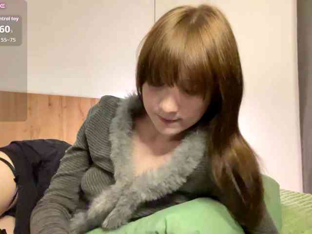 Model: Lia-Kim