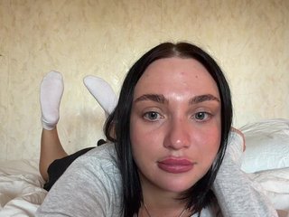 AlexaHotty1