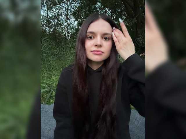 AlexaHotty1