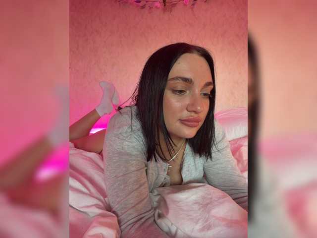 AlexaHotty1