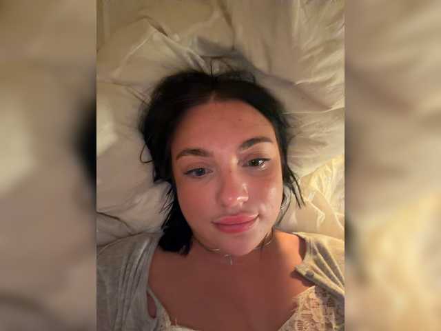 AlexaHotty1 live cam on BongaCams