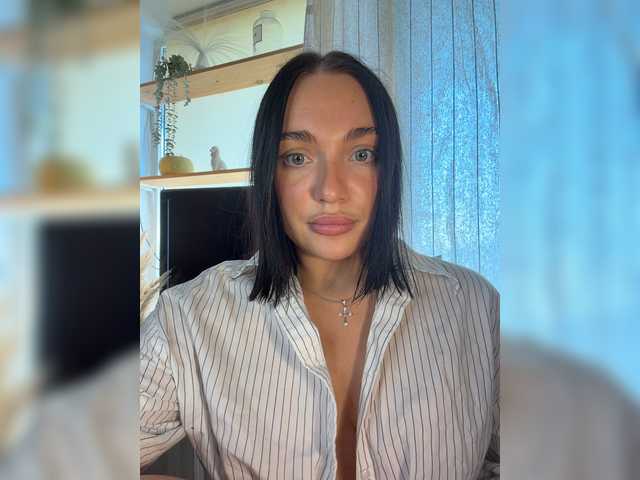 AlexaHotty1 live cam on BongaCams
