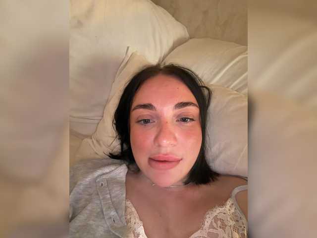 AlexaHotty1