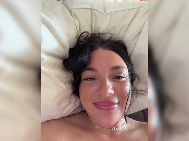 AlexaHotty1