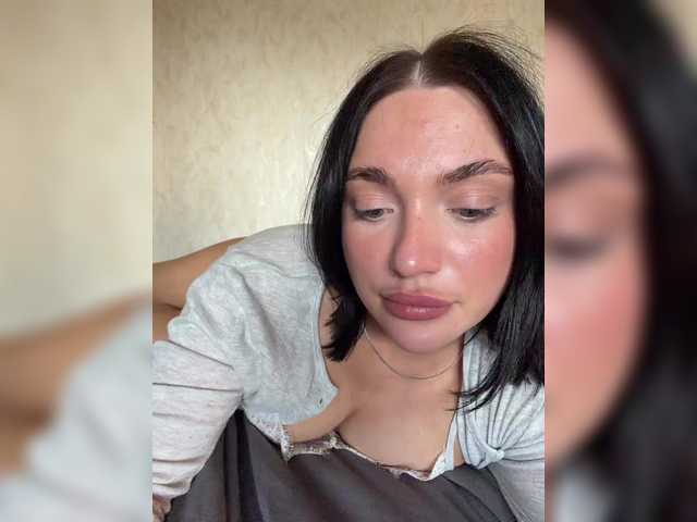 AlexaHotty1