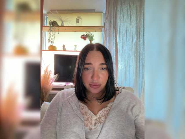 AlexaHotty1 live webcam show