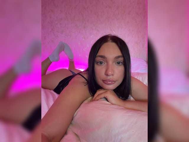 AlexaHotty1