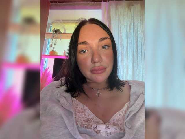 AlexaHotty1 live webcam show