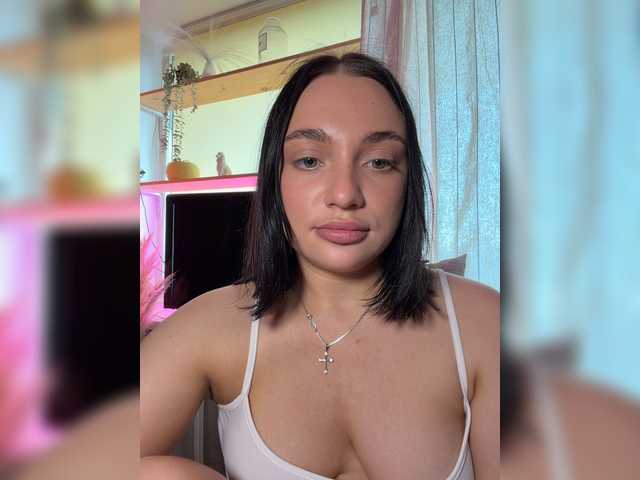 AlexaHotty1 live webcam show